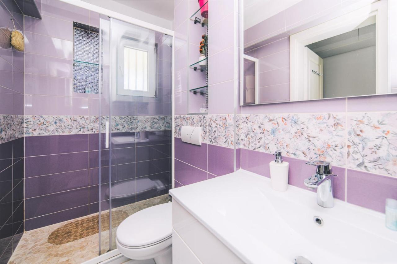 Modern 2bdr Apartment-cathedral View-best Location